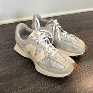 New Balance 327 Sneakers